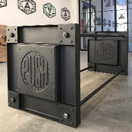 Чугунное подстолье для стола "Push"