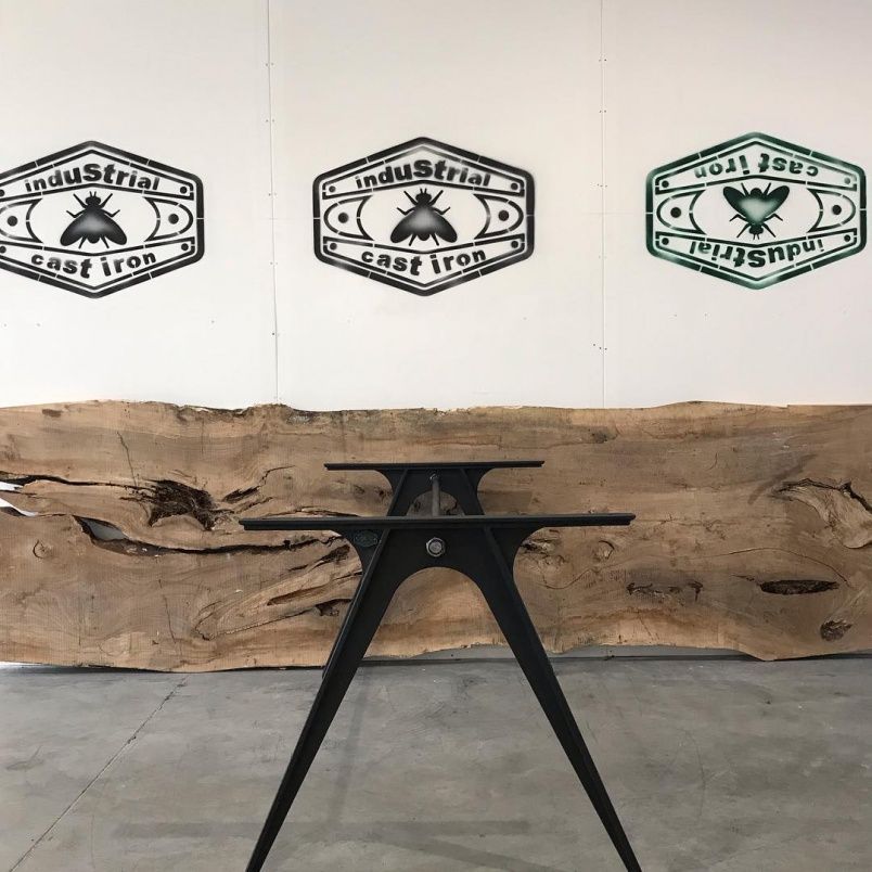 Чугунное подстолье для стола "Циркуль" на заказ