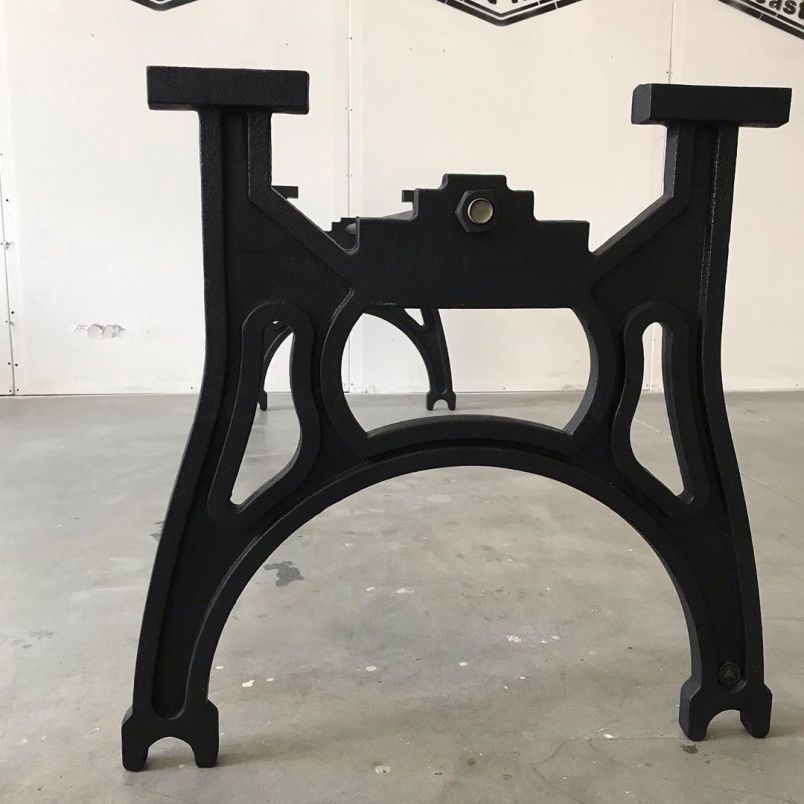 Чугунное подстолье для стола "Hard" на заказ