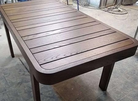 Деревянные подстолья для стола - пример выполнения