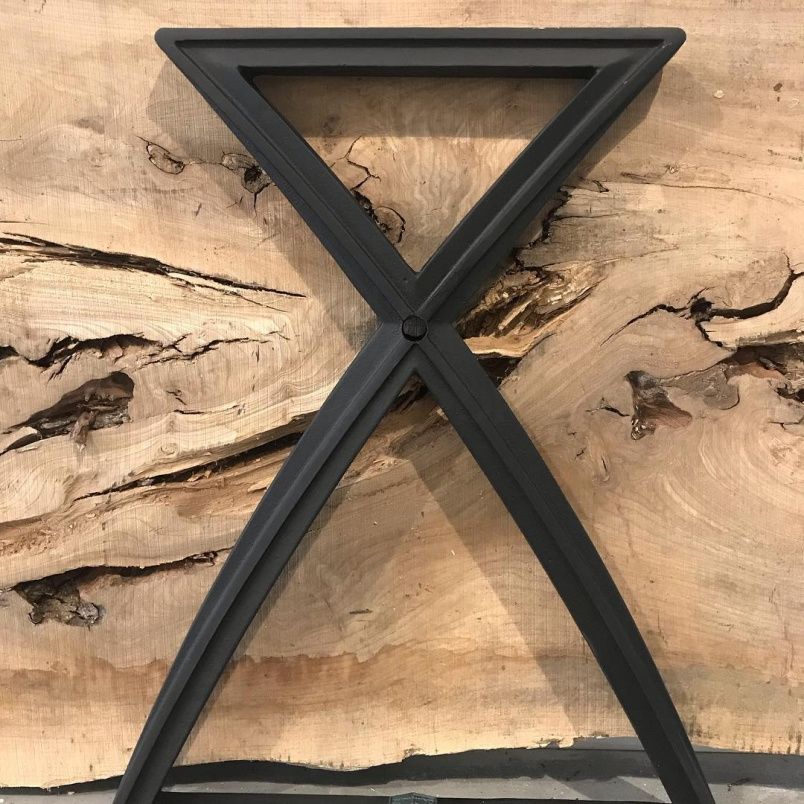 Чугунное подстолье для стола "Икс" на заказ