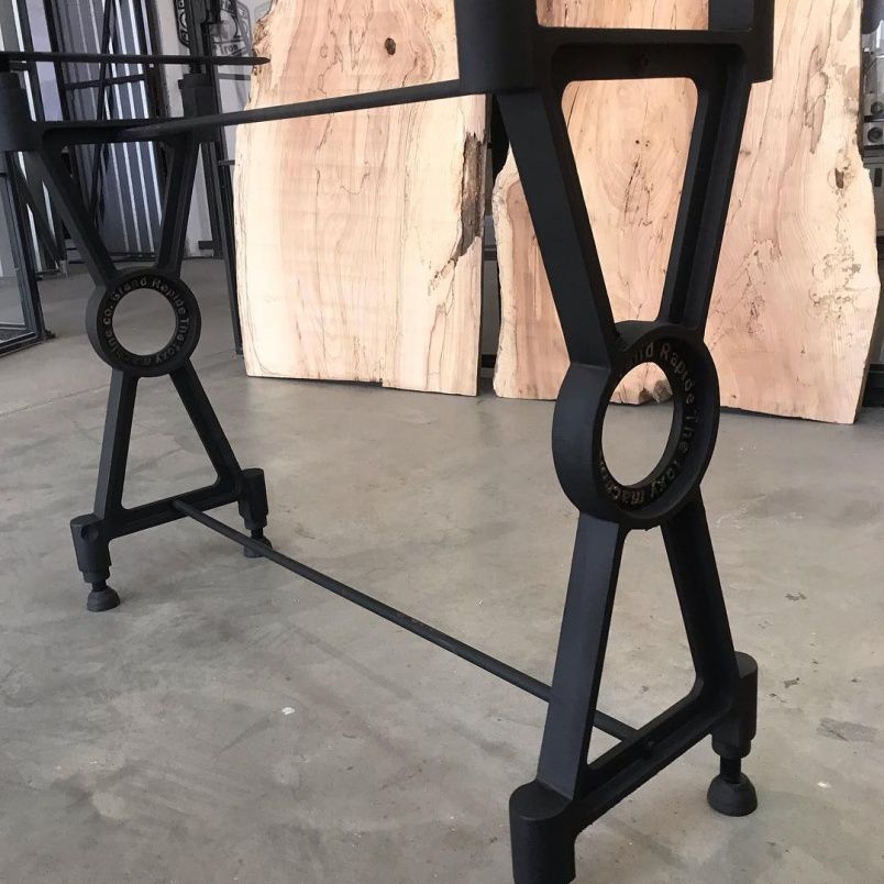 Чугунное подстолье для стола "Rapide" на заказ