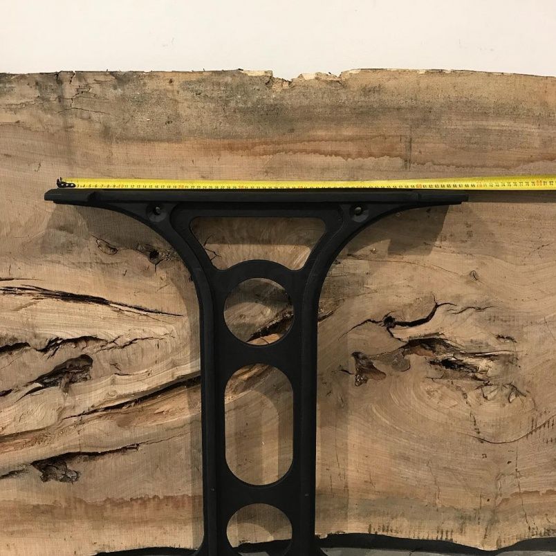 Чугунное подстолье для стола "Тавр" на заказ