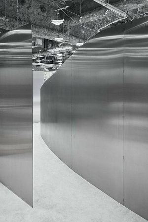 Интерьерные изделия из металла - пример выполнения