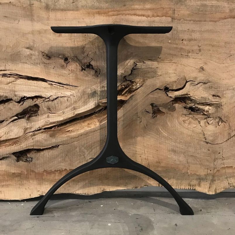 Чугунное подстолье для стола "Slim" на заказ