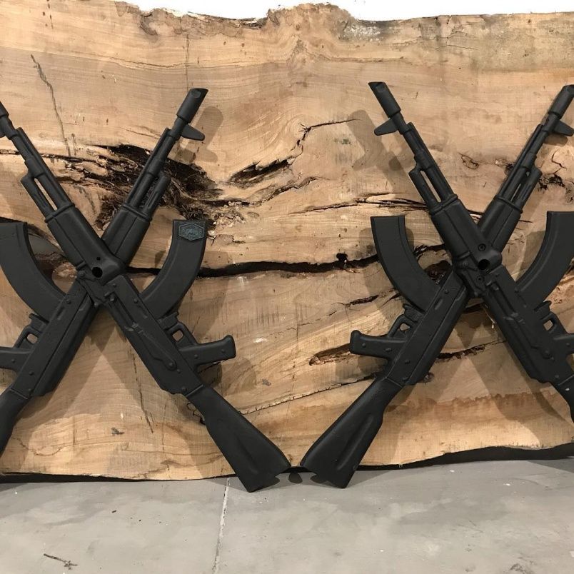 Чугунное подстолье для стола "Калашников" на заказ