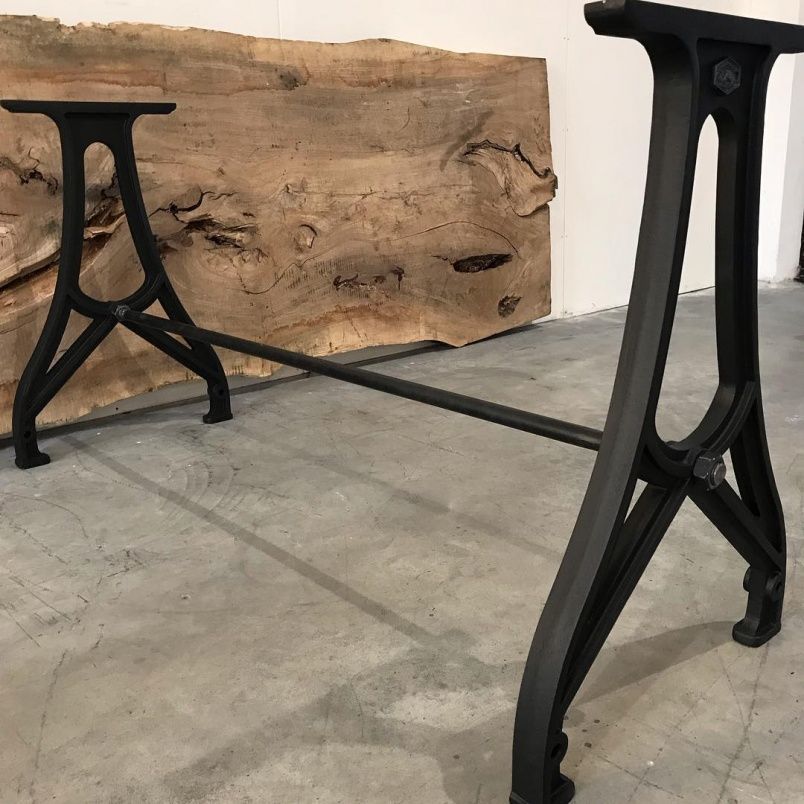 Чугунное подстолье для стола "Ножницы" на заказ