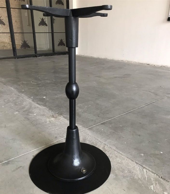 Чугунное подстолье для стола "Lighthouse" на заказ