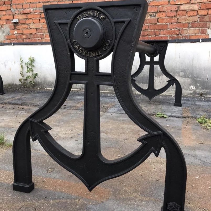 Чугунное подстолье для стола "Якорь" на заказ