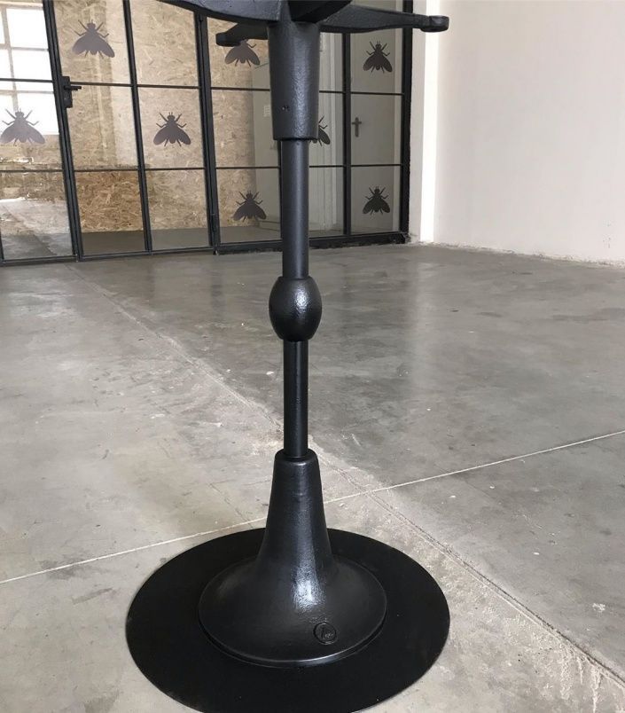 Чугунное подстолье для стола "Lighthouse" на заказ