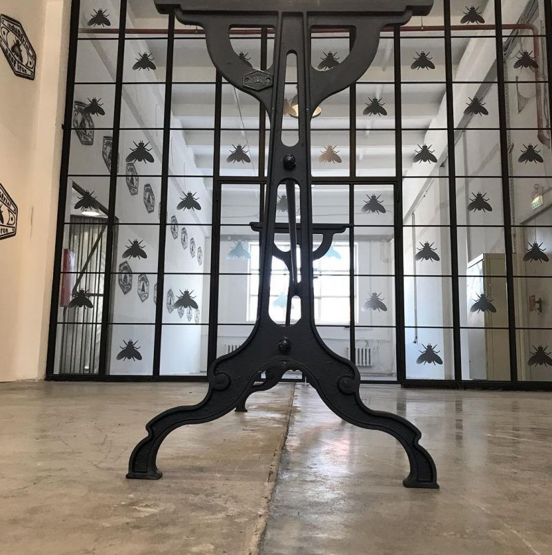 Чугунное подстолье для стола "Time" на заказ