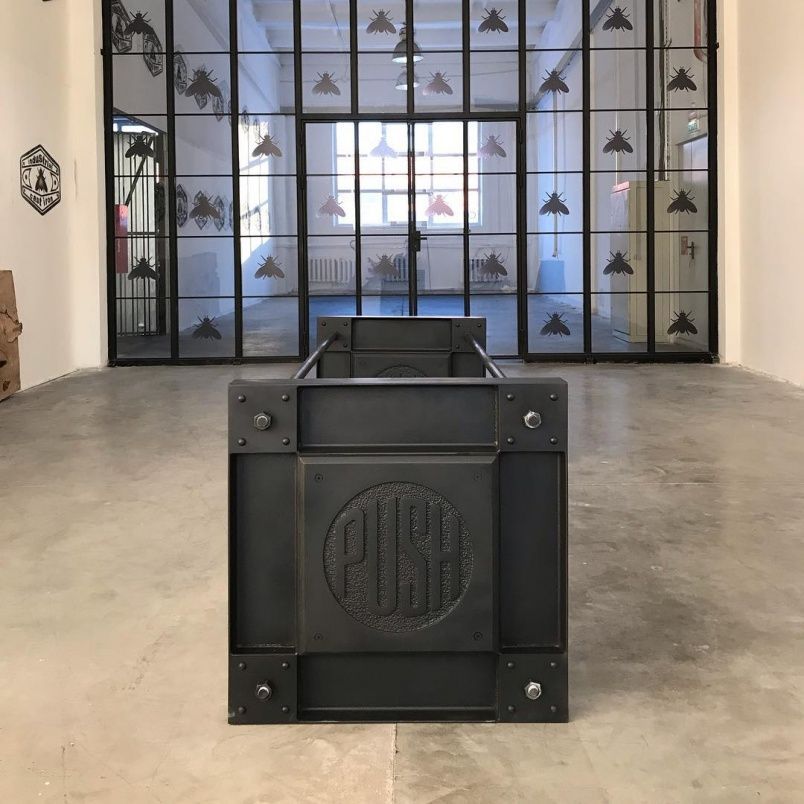 Чугунное подстолье для стола "Push" на заказ