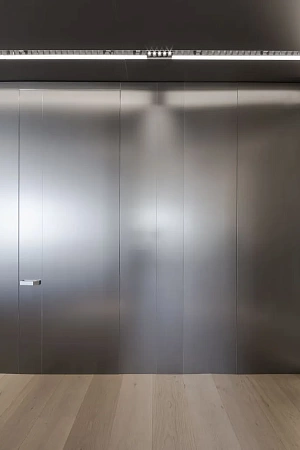 Стеновые панели из нержавеющей стали - пример выполнения