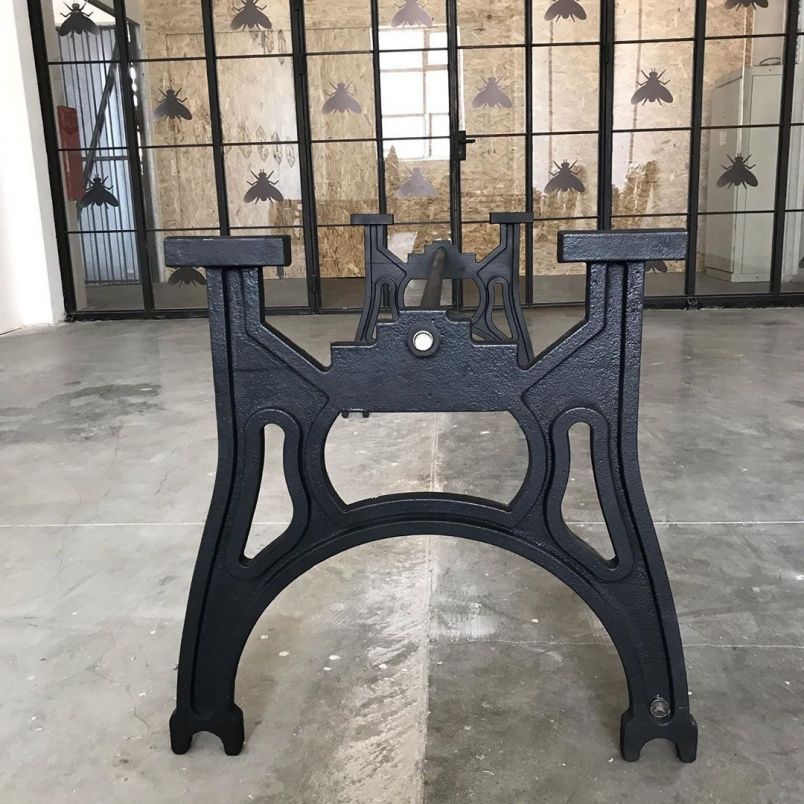 Чугунное подстолье для стола "Hard" на заказ