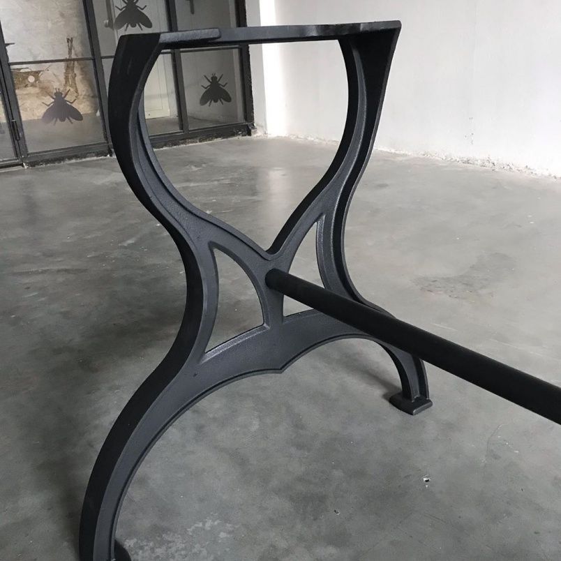 Чугунное подстолье для стола "Бруклин" на заказ