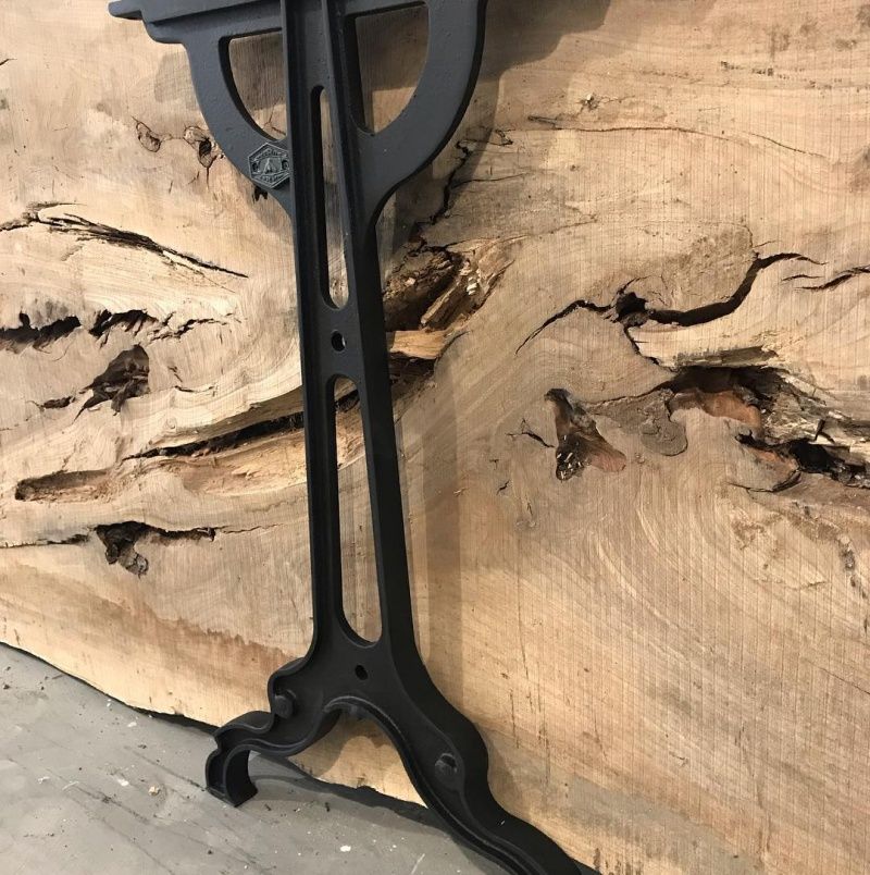 Чугунное подстолье для стола "Time" на заказ