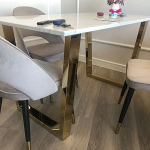 Подстолье из нержавеющей стали с нитридом титана