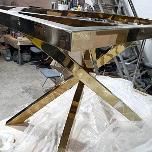 Подстолье из нержавеющей стали с нитридом титана