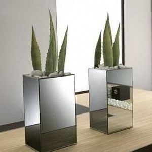 Вазоны из нержавеющей стали