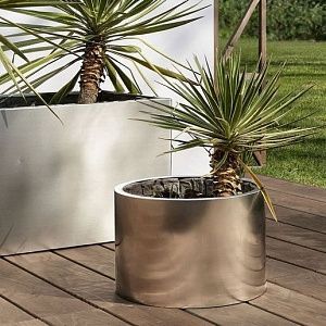 Кашпо из нержавеющей стали