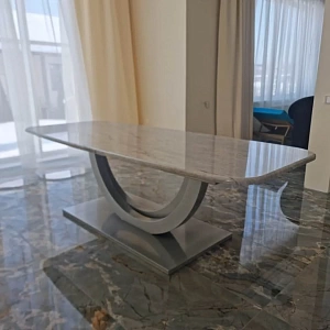 Пример металлического подстолья