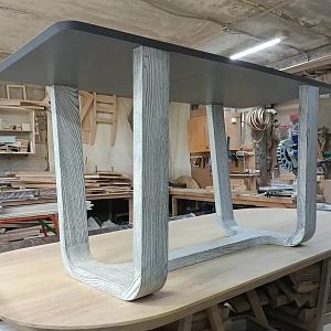 Пример подстолья из дерева